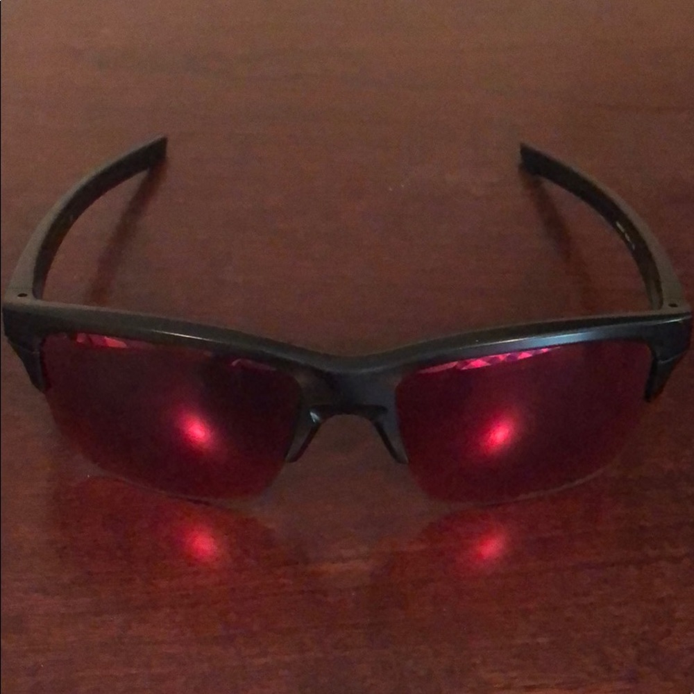 Oakleys Sunglasses - Polarized